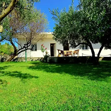 Coastal Breeze House * Sumartin